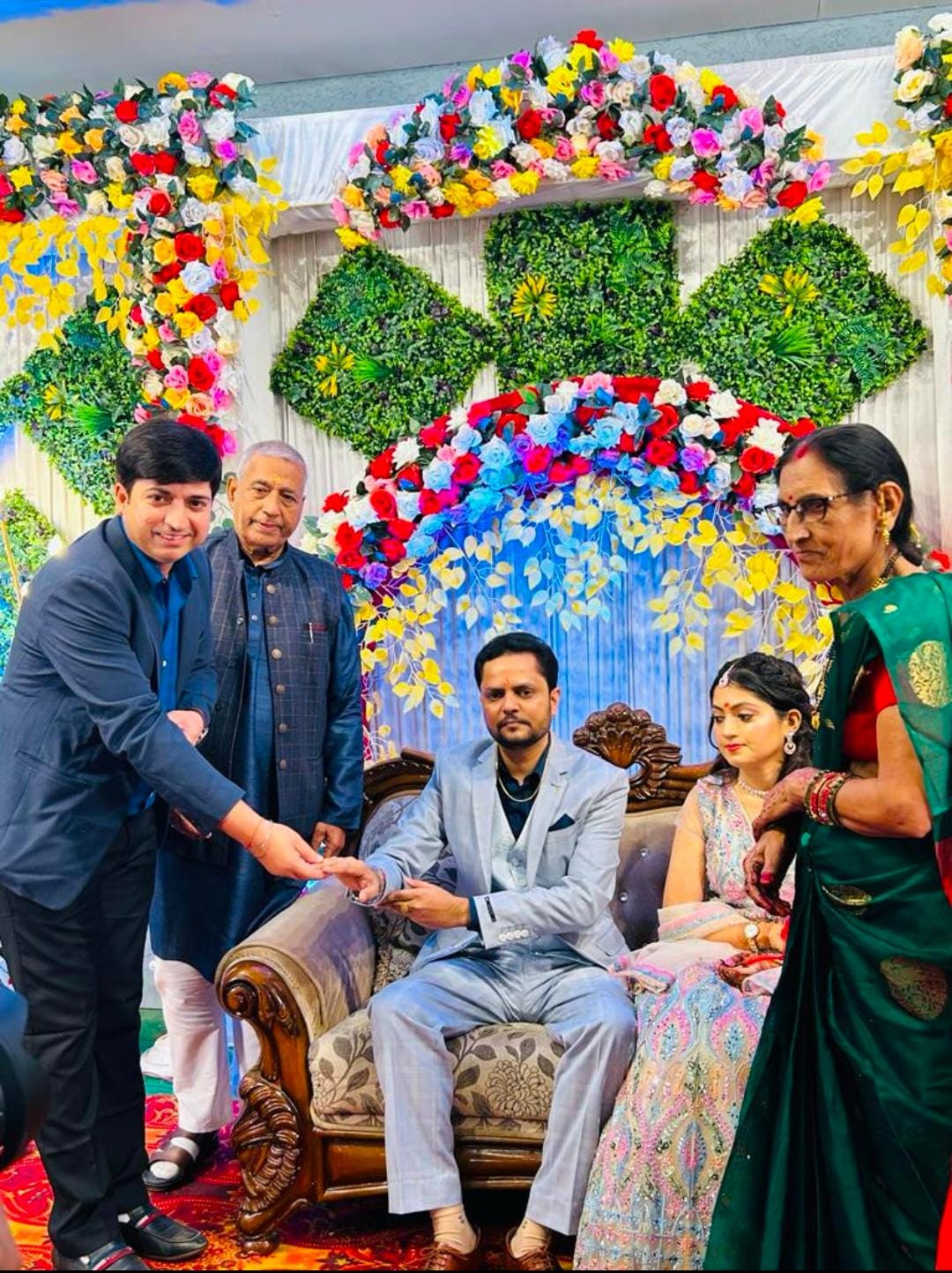 Somethings are best to kept hidden..! Thank you soo much for providing us this platform so that we were able to find our soulmate.. Thanks to Shaadimidiyetar.com