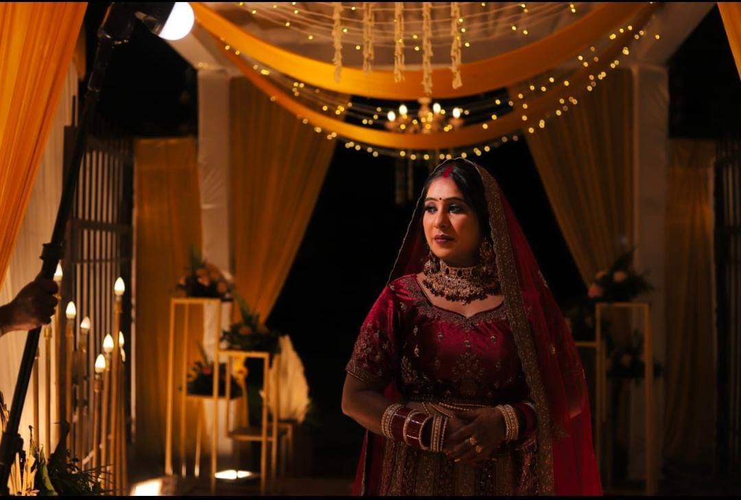 In August he send me the request and started talking after that we decided to meet. We inform our parents they were also get impressed by each others choice. Thank you very much Shaadimidiyetar Team.