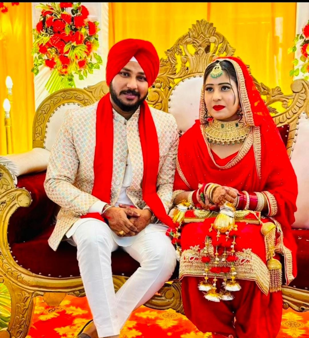 In August he send me the request and started talking after that we decided to meet. We inform our parents they were also get impressed by each others choice. Thank you very much Shaadimidiyetar Team.