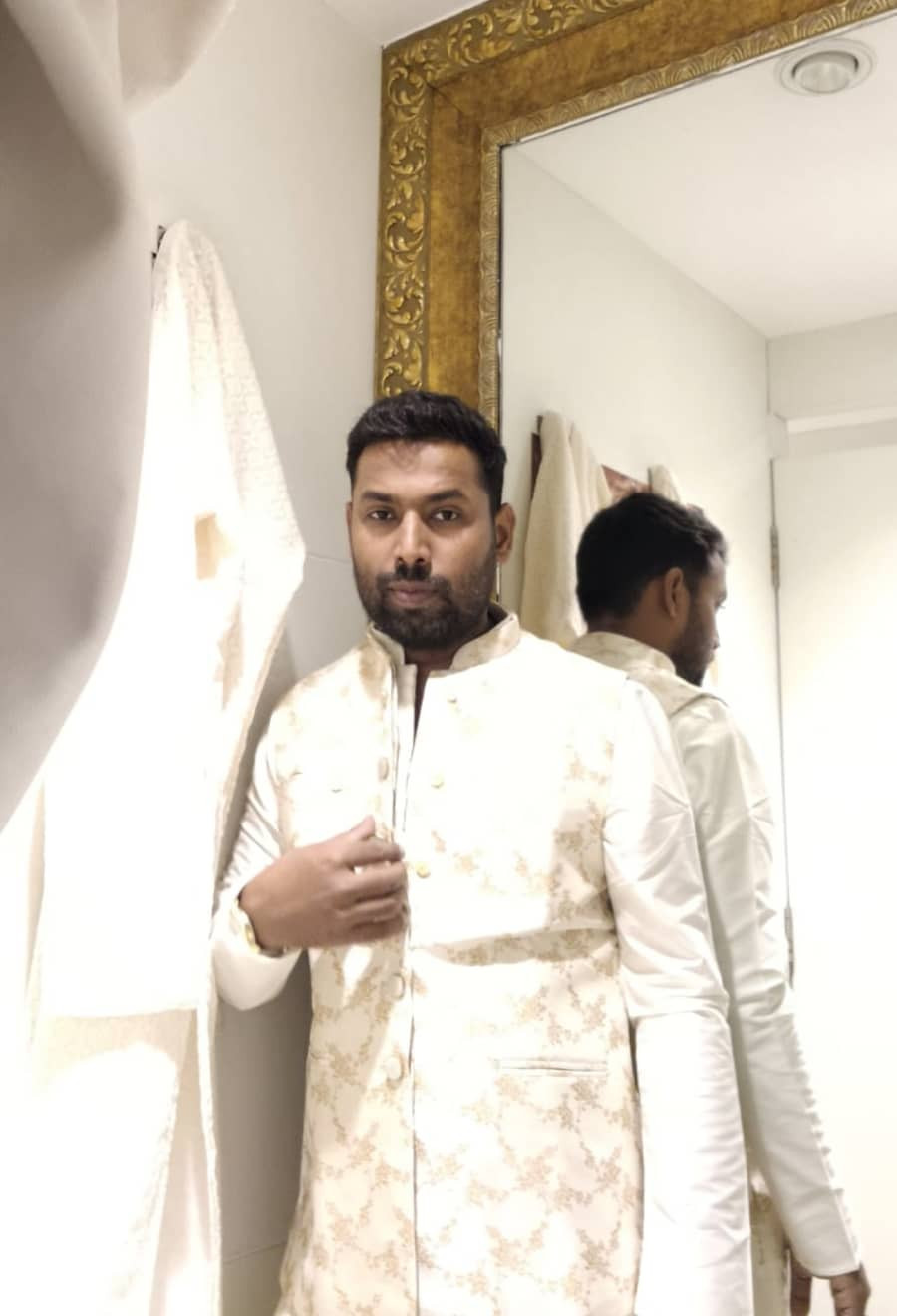 Through shaadimediator.com we are match great thank u shaadimediator.com and we are appreciate you our finding match.